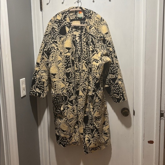 FARM RIO midnight leopard cardigan jacket